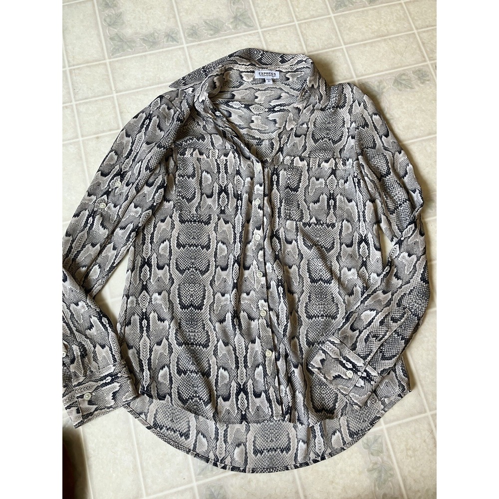 EXPRESS‎ PORTOFINO Blouse Size Small Gray tan Snake Print Sz Small